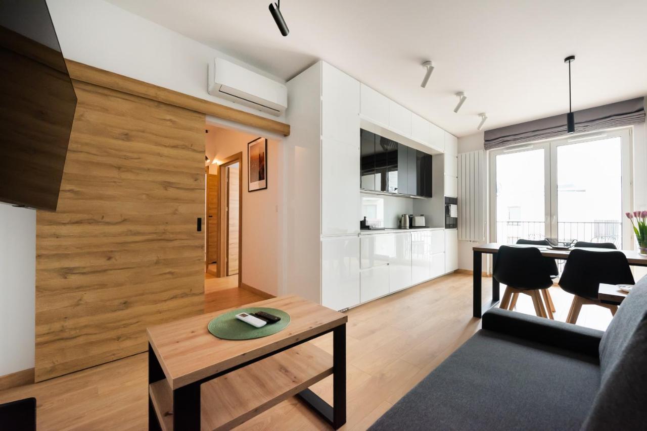 Wola Skwer Sunny Apartment Warszawa Eksteriør bilde