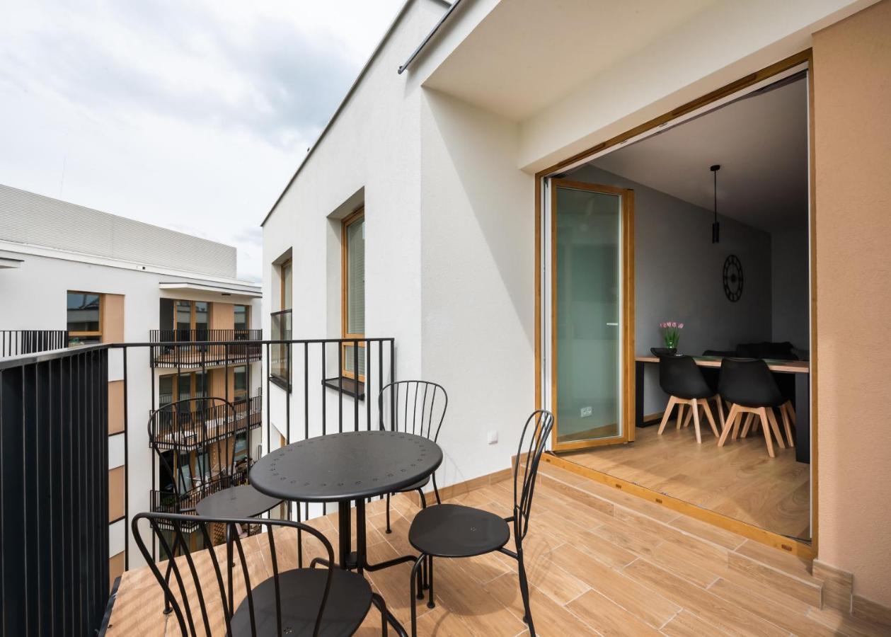 Wola Skwer Sunny Apartment Warszawa Eksteriør bilde